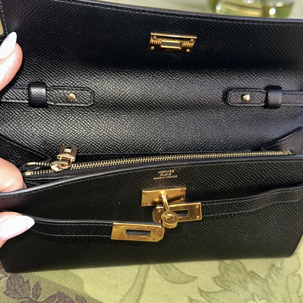 Hermes’ Kelly To Go - Picture 7 of 13
